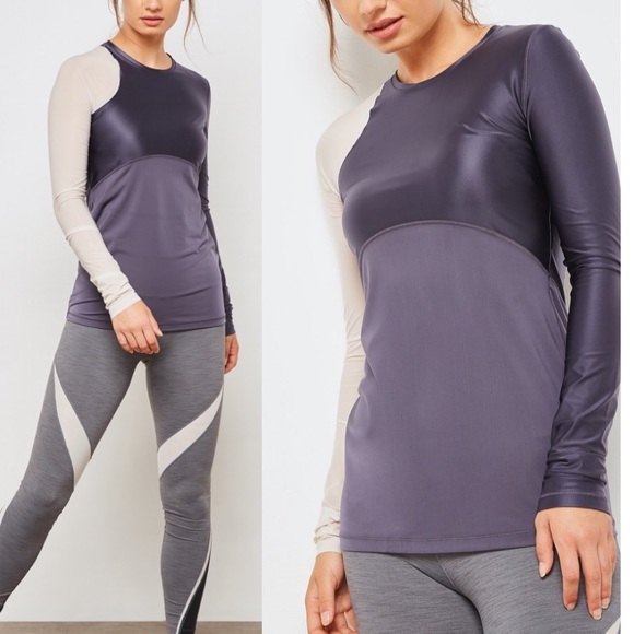 Nike Tops - NWT Nike Pro Hyper cool Color Block Tee Small